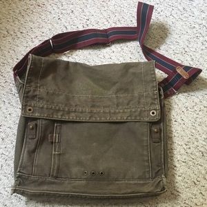 Tommy Hilfiger Cross Body Messenger Bag